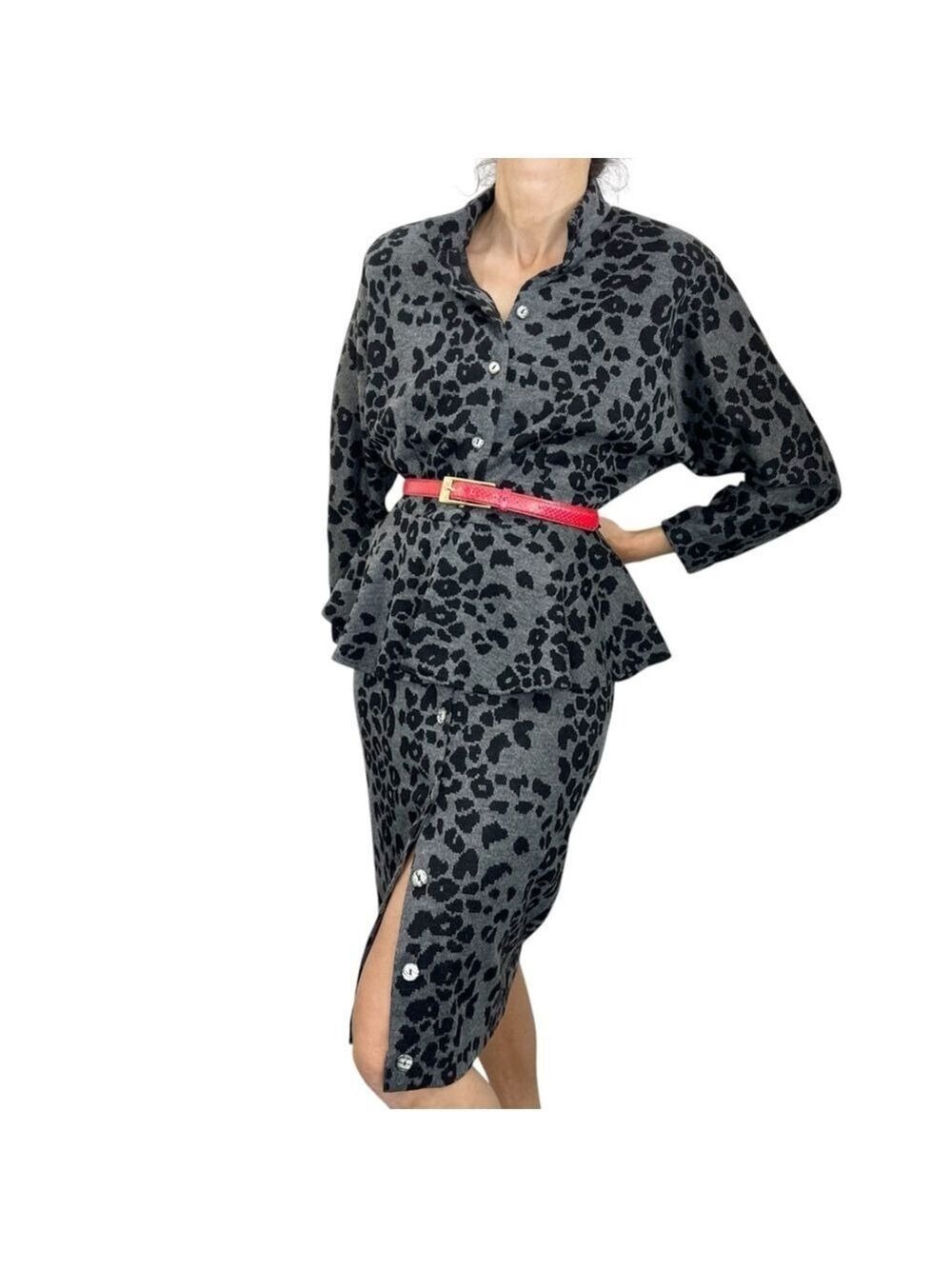 Vintage 80s 90s black grey animal print batwing peplum skirt suit set 9